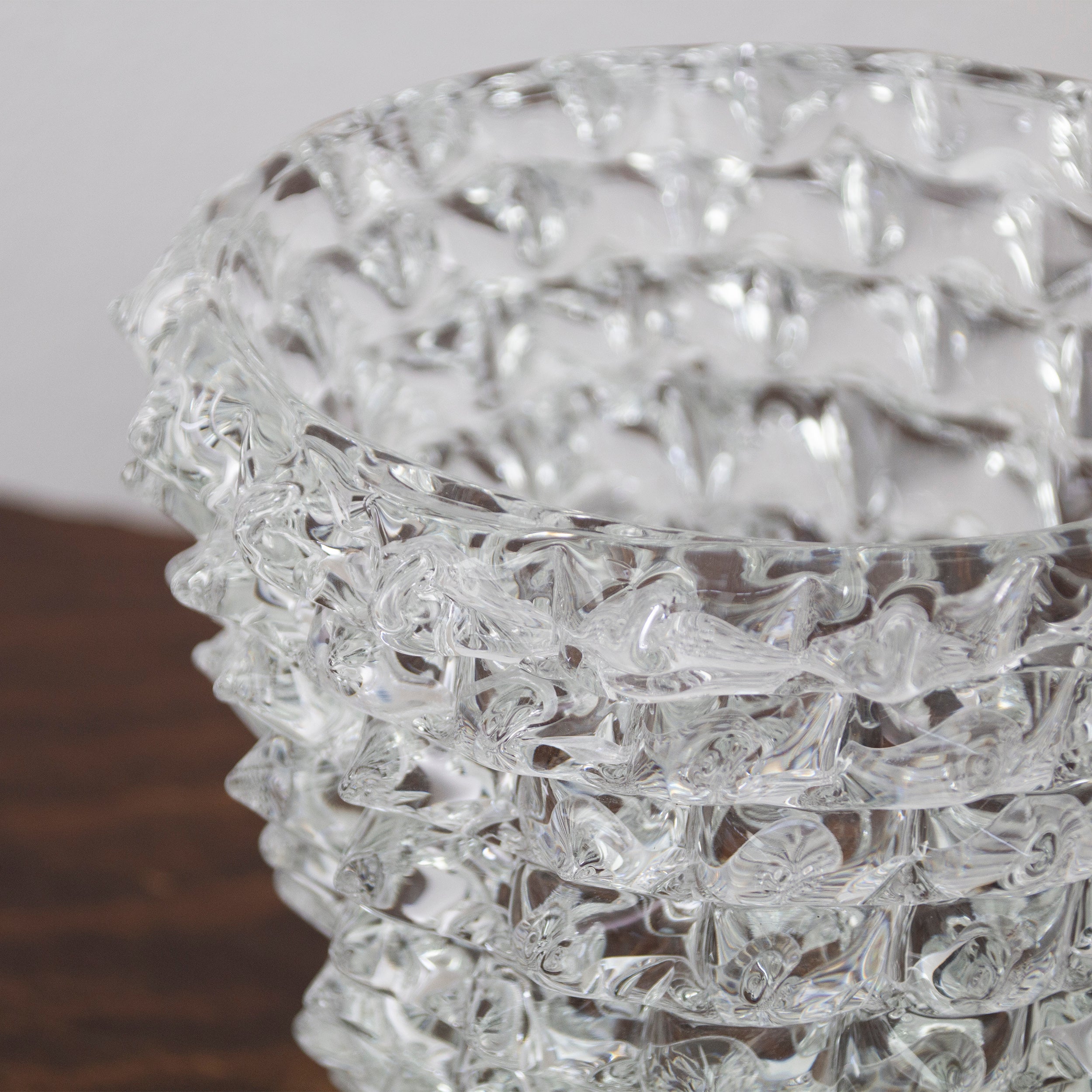 Clear Murano glass Rostrato vase by SoloCoseBelle, made in Italy, featuring a sleek, cylindrical design with a smooth, transparent finish.