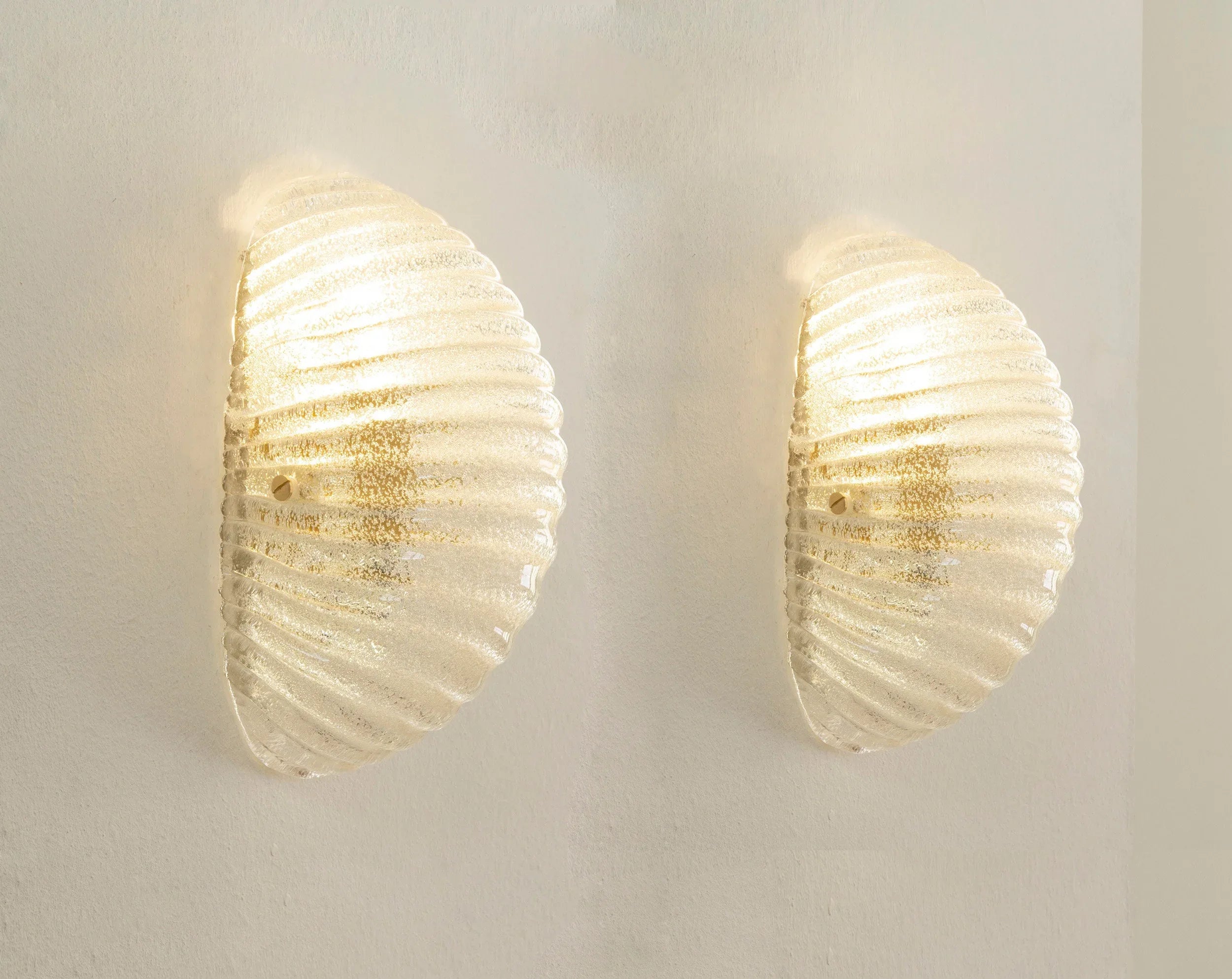 Set of 2 Clear Murano glass shell wall sconce, Made in Italy lighting - SoloCoseBelle