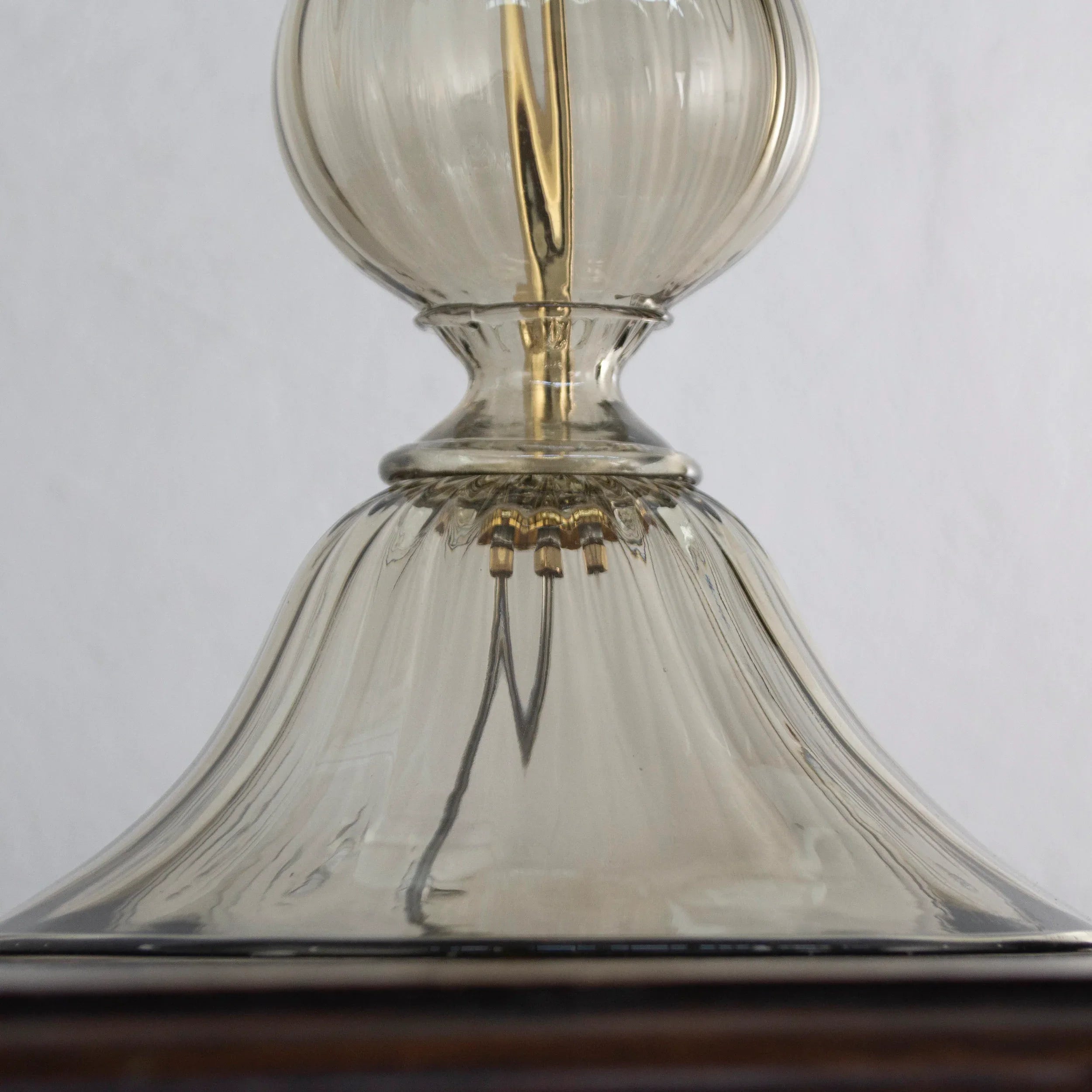 Set of 2 Elegant Murano glass table lamp gray color, Made in Italy - SoloCoseBelle