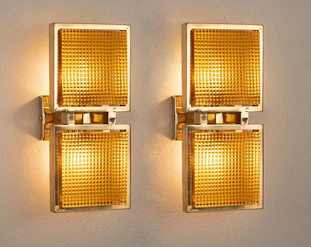 Wall sconce with Murano glass brick with brass frame - SoloCoseBelle