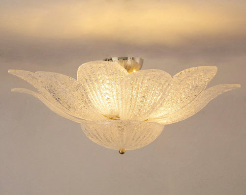 Clear Murano glass leaf ceiling lamp with graniglia texture, lit, side view