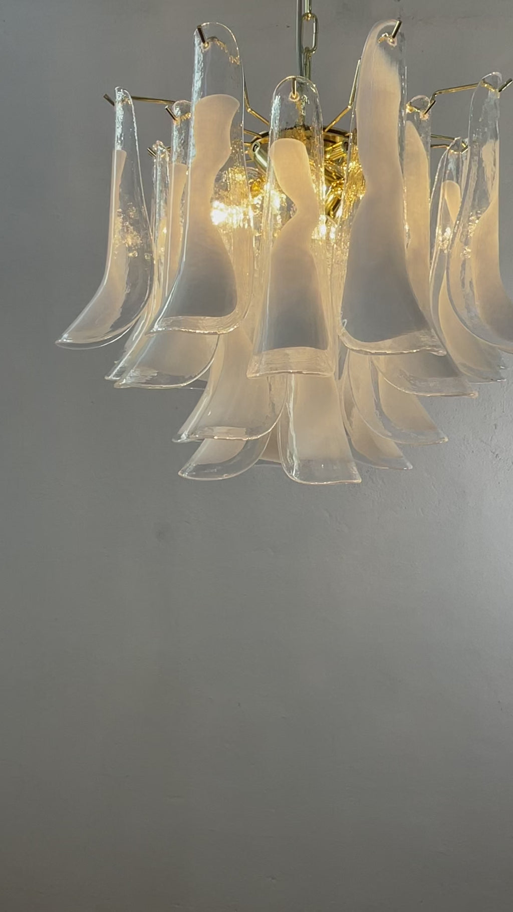 Large pendant lamps Petali Ø57 cm Made in Italy Murano glass chandelier